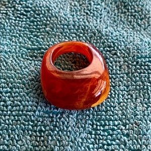 Vintage 1960s tortoise shell dome ring